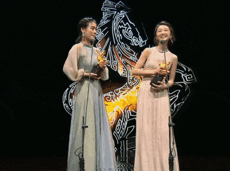 这一夜33岁杨紫成为白玉兰视后宋丹丹说的话终于有人信了(图1)